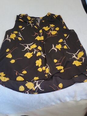 Chelsea & Theodore Black Top with Yellow Floral Accent